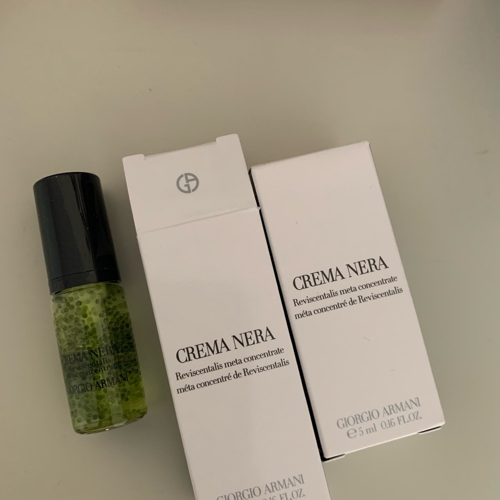 Giorgio Armani Crema Nera Revitalizing Cream - serum 10ml